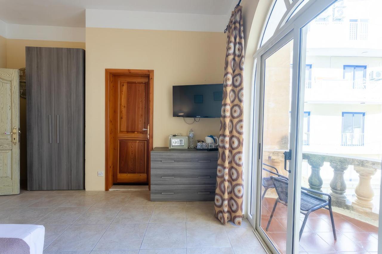 Villa Serenity B&B Sannat Exterior photo