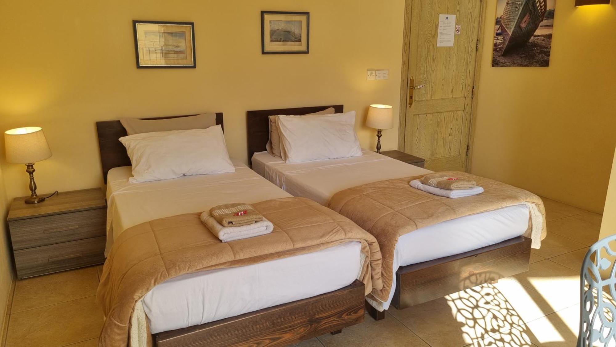 Villa Serenity B&B Sannat Exterior photo